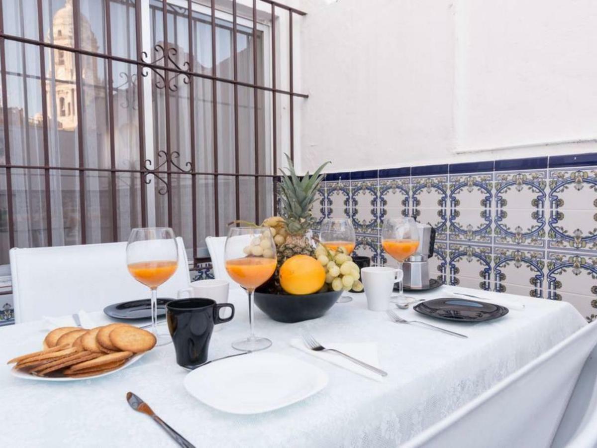 Larios Penthouse With Terrace And 2 Bedrooms Malaga Exterior photo